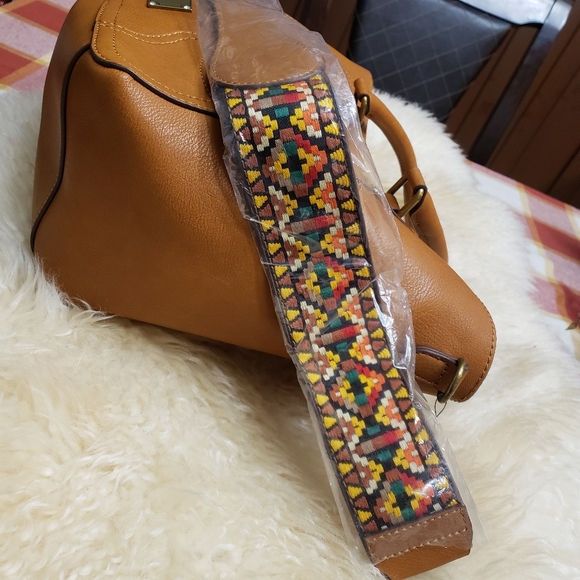 I.N.C INC EMBROIDERED BOHO AZTEC CROSSBODY TOTE BAG - Picture 7 of 7